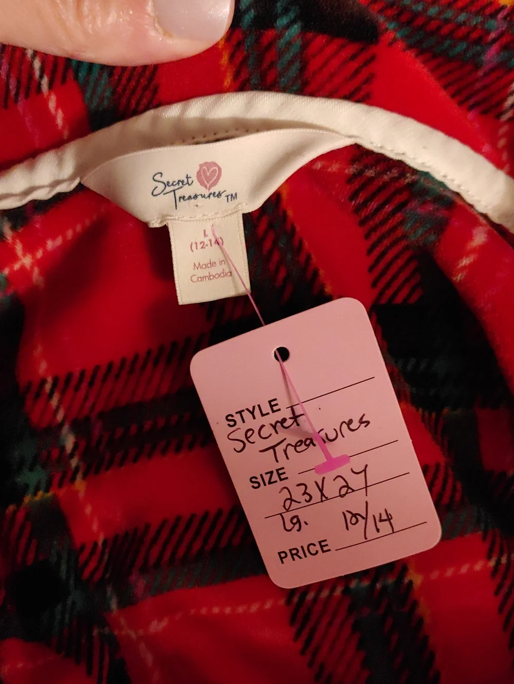 Like New Secret Treasures Large 12-14 Red And Green Plaid Super Soft Pajama Set
